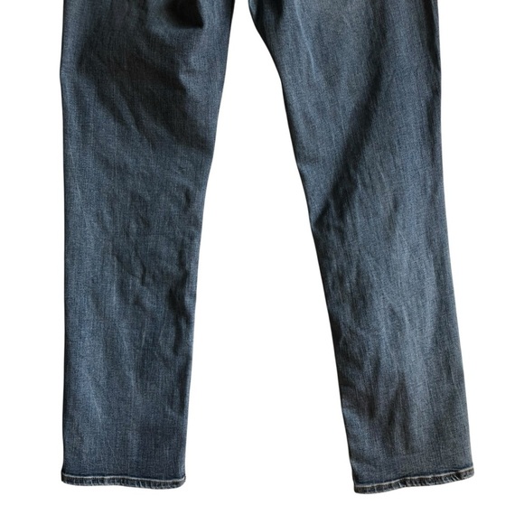 Silver Jeans Beau Girlfriend Fit Jeans Size 30 Light Wash Distressed - Picture 10 of 14